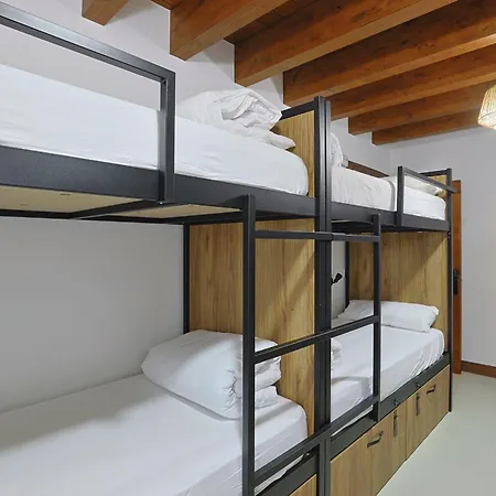 Olabe Hostel Ea